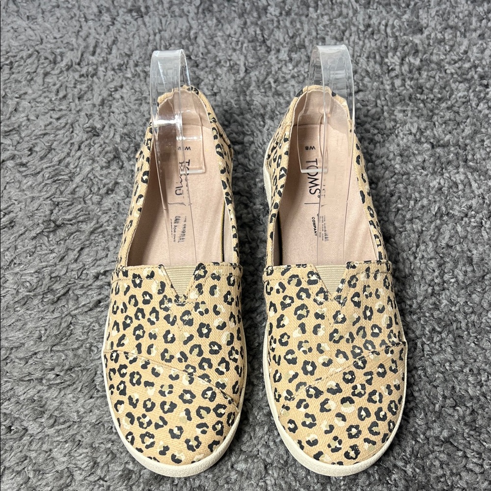 TOMS Avalon Pull On Cheetah Print Sneaker Shoes Size 8